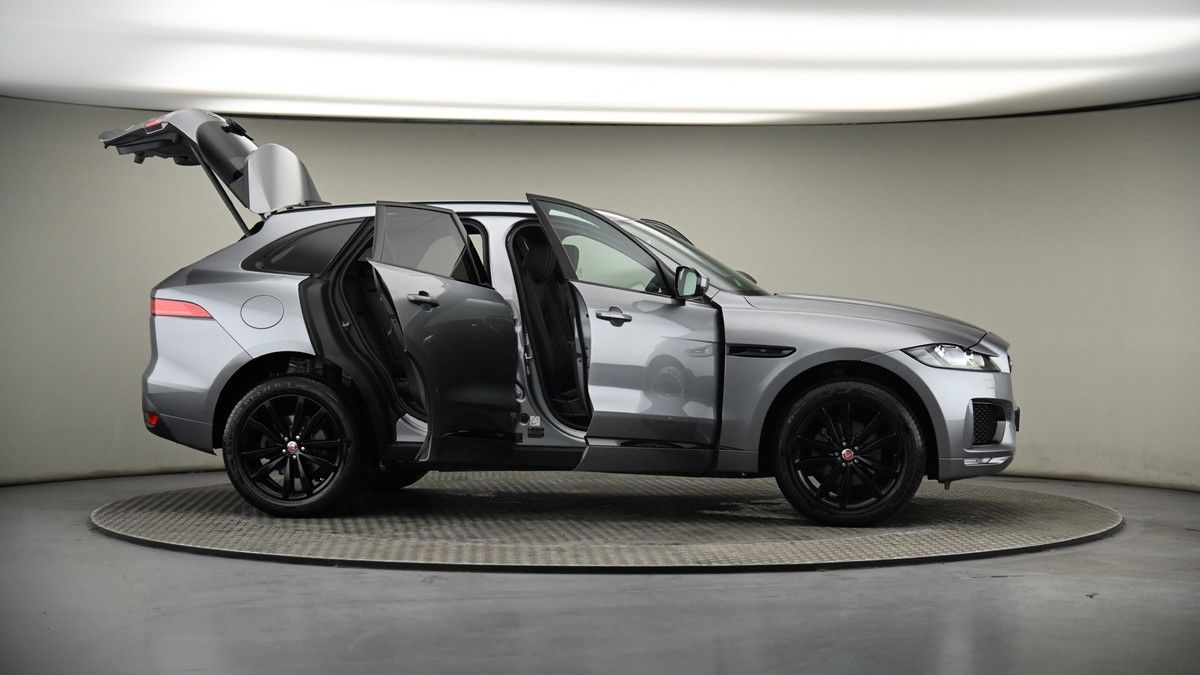 More views of Jaguar F-PACE