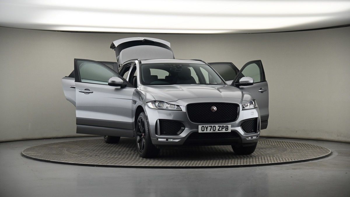 More views of Jaguar F-PACE