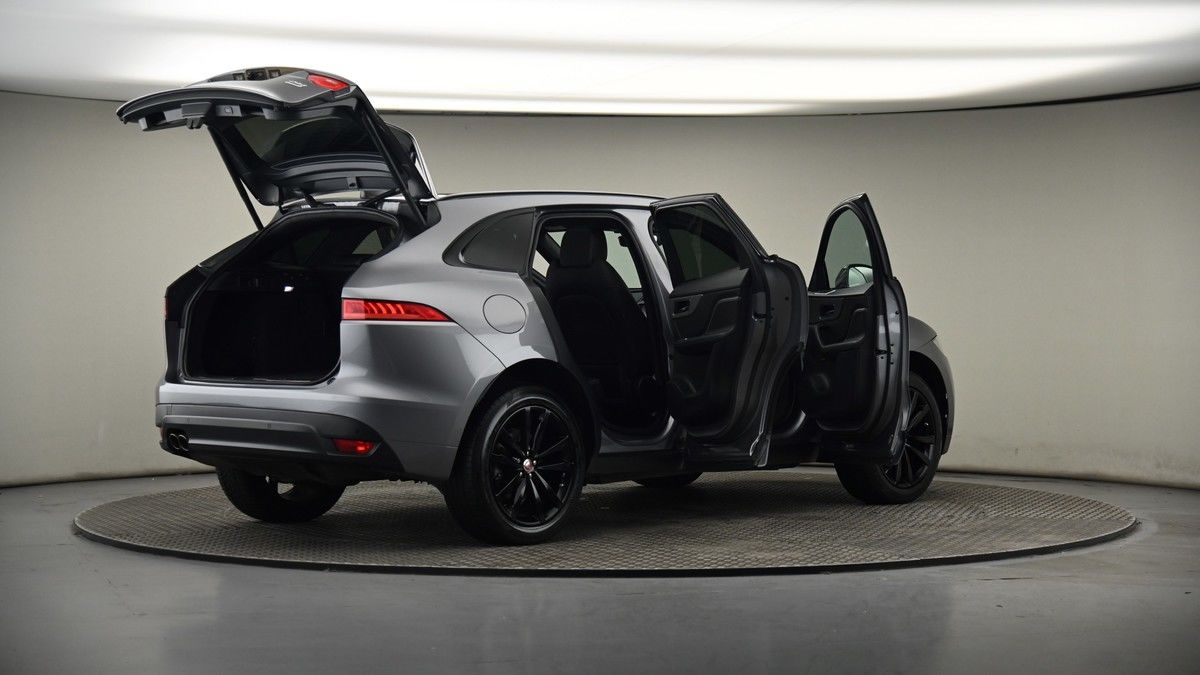 More views of Jaguar F-PACE