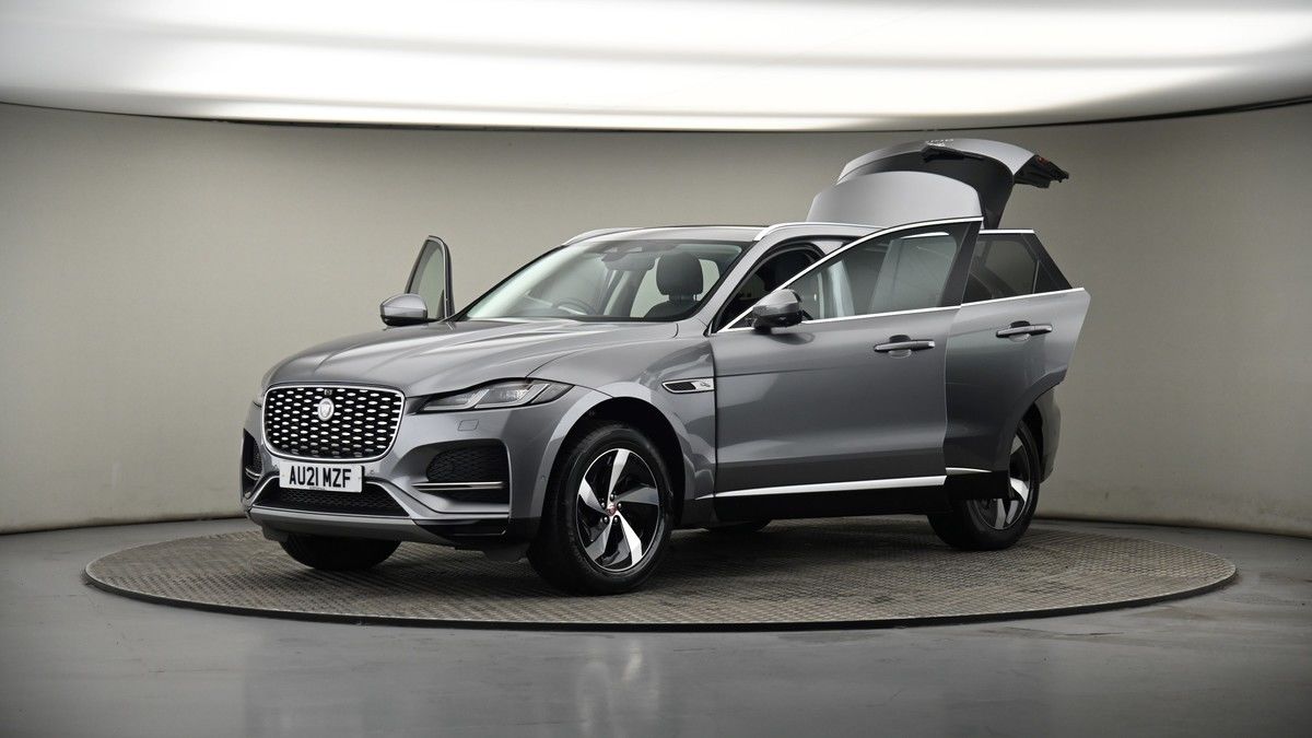 More views of Jaguar F-PACE