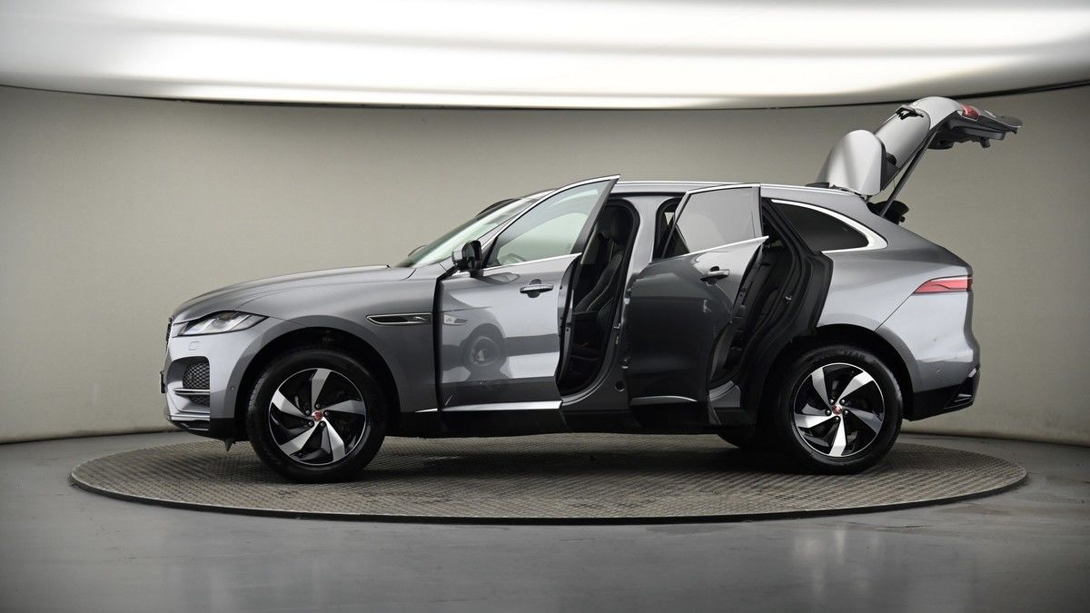 More views of Jaguar F-PACE