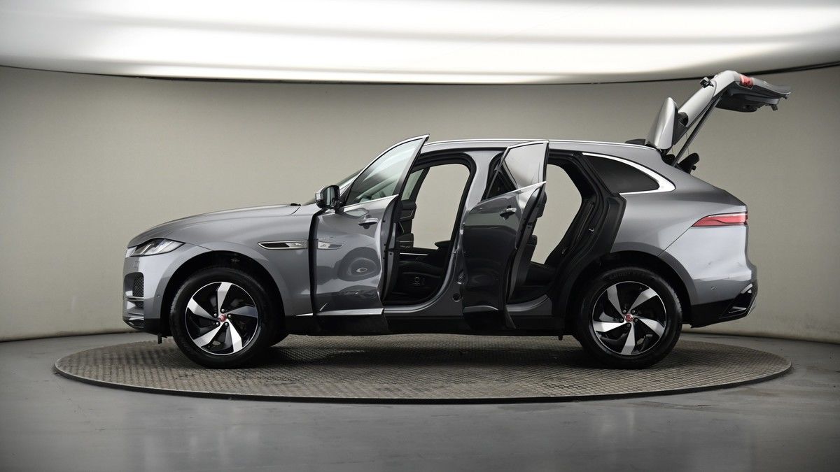 More views of Jaguar F-PACE