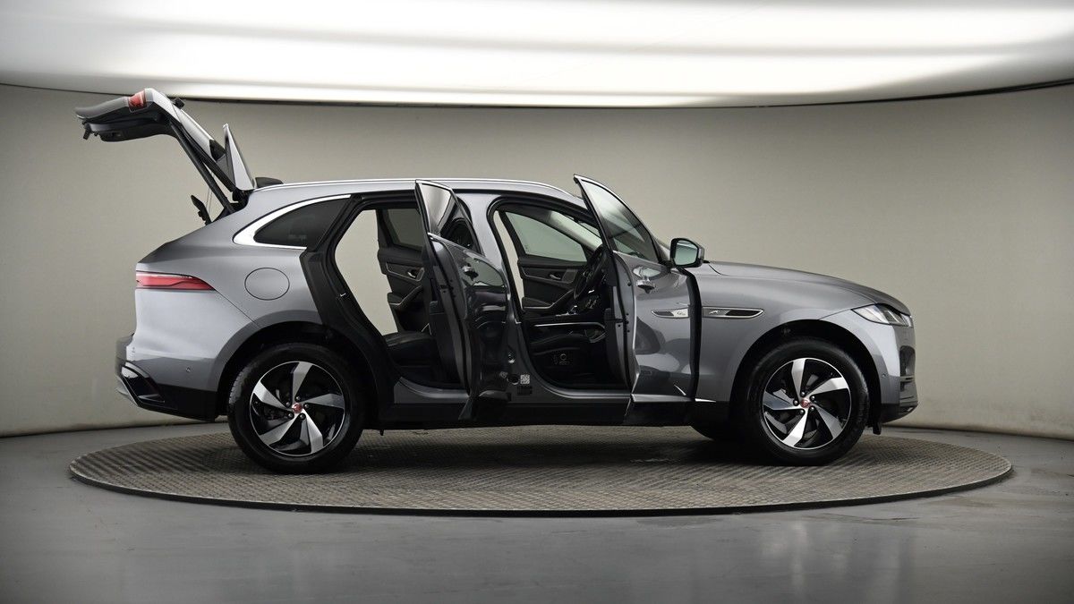 More views of Jaguar F-PACE