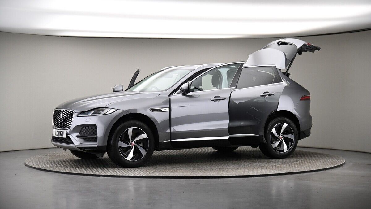 More views of Jaguar F-PACE