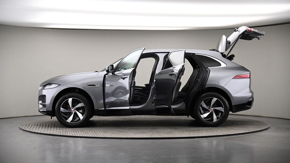 More views of Jaguar F-PACE