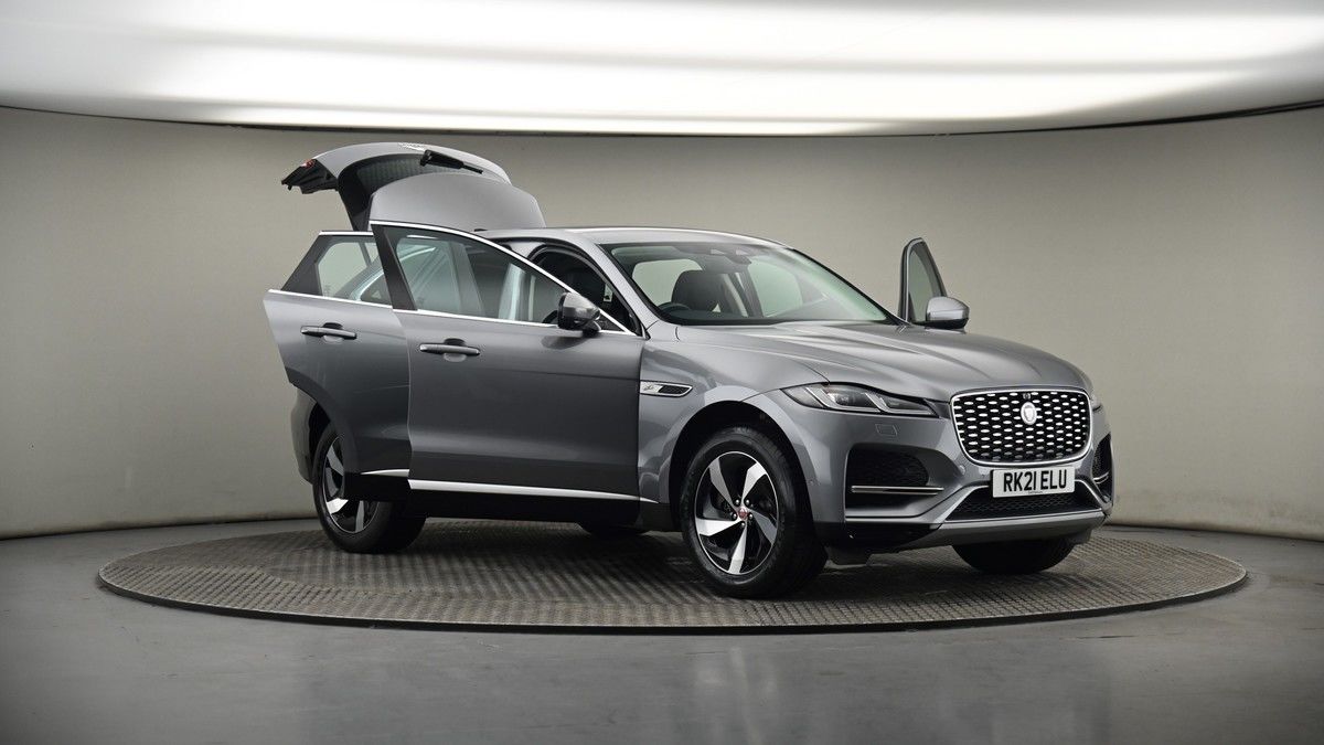 More views of Jaguar F-PACE