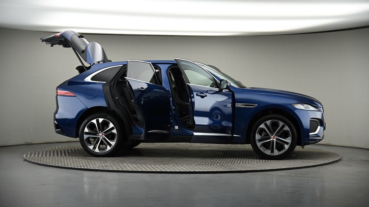 More views of Jaguar F-PACE