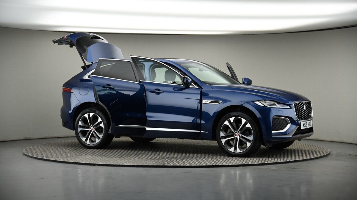More views of Jaguar F-PACE