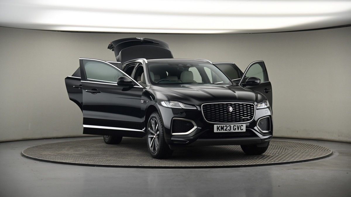 More views of Jaguar F-PACE