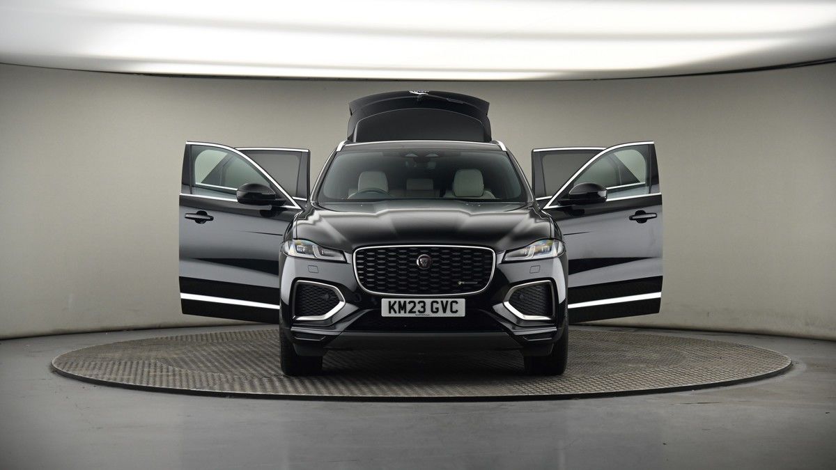 More views of Jaguar F-PACE