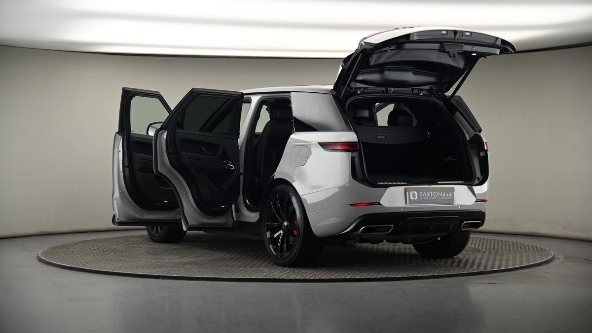 Land Rover Range Rover Sport Image 8