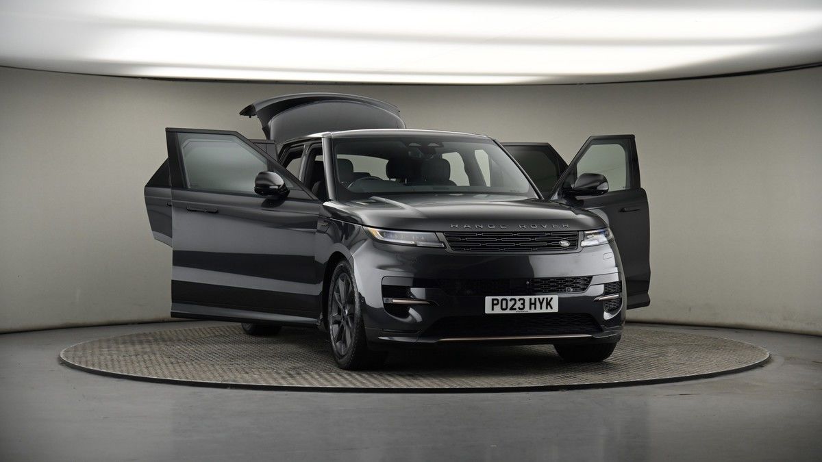 More views of Land Rover Range Rover Sport