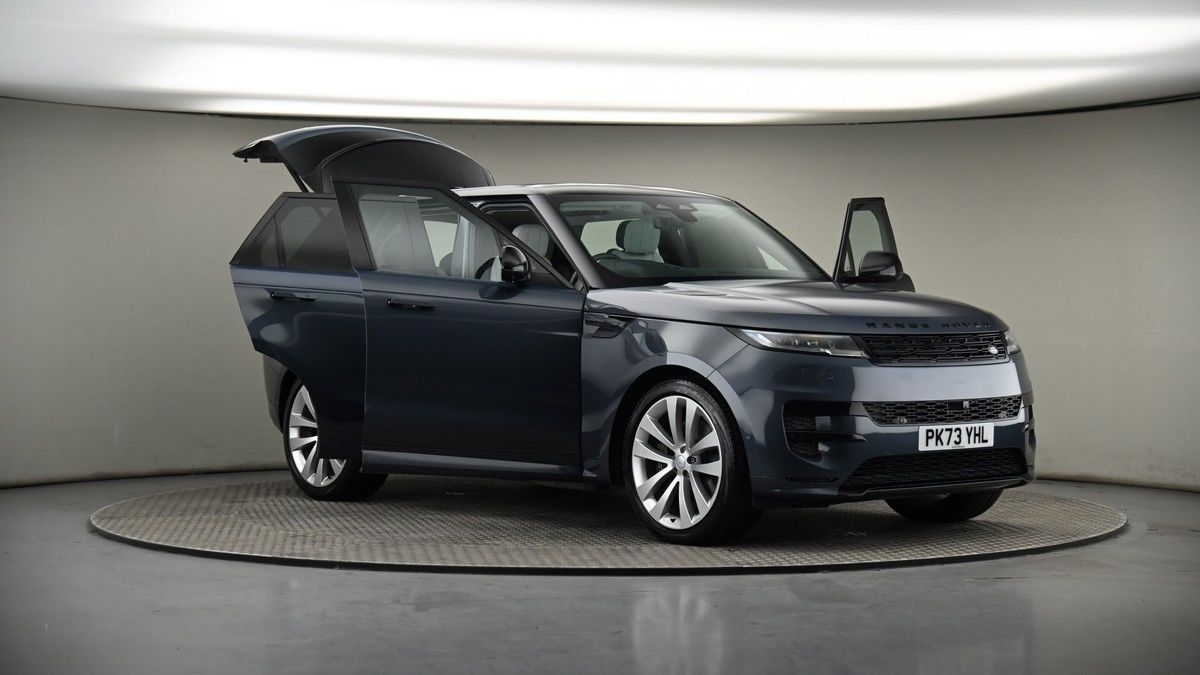 More views of Land Rover Range Rover Sport