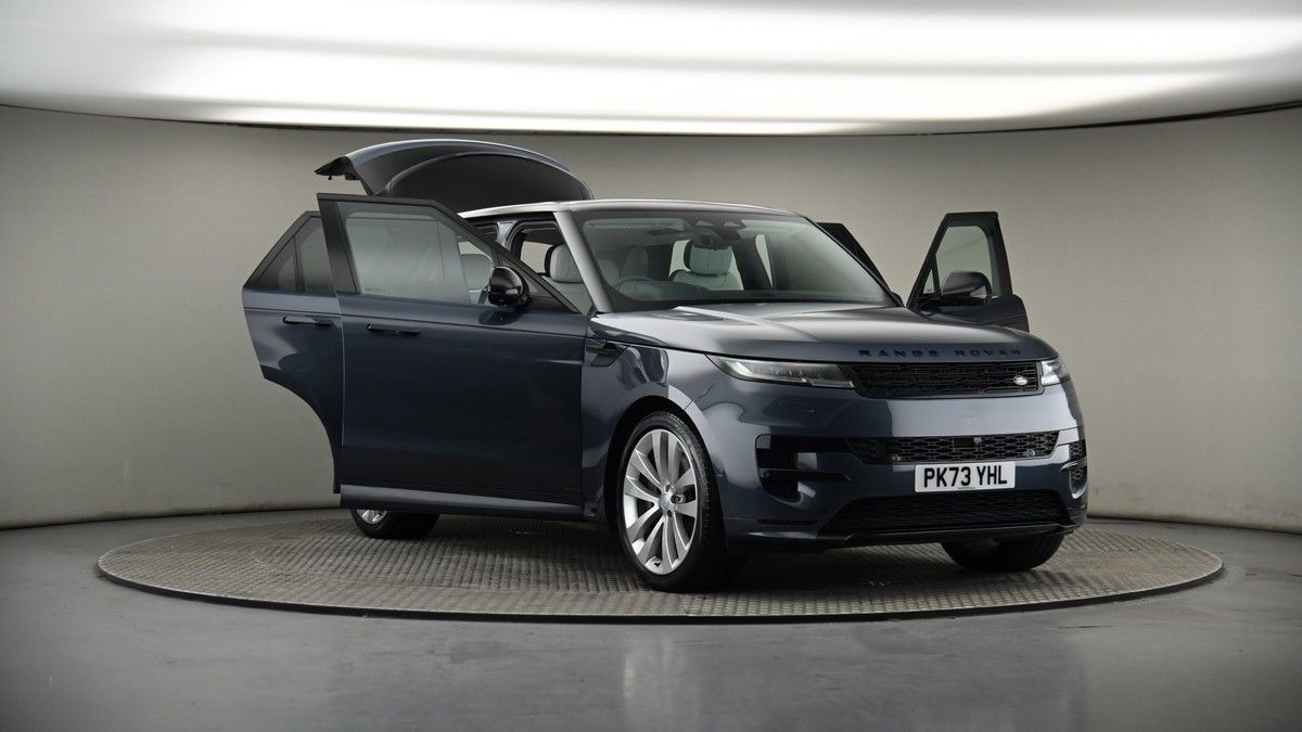More views of Land Rover Range Rover Sport