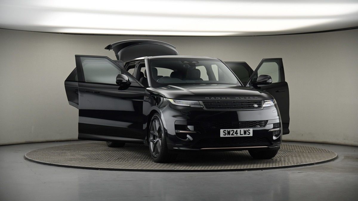 More views of Land Rover Range Rover Sport