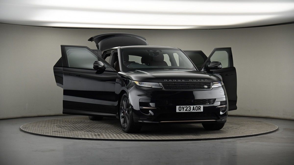 More views of Land Rover Range Rover Sport