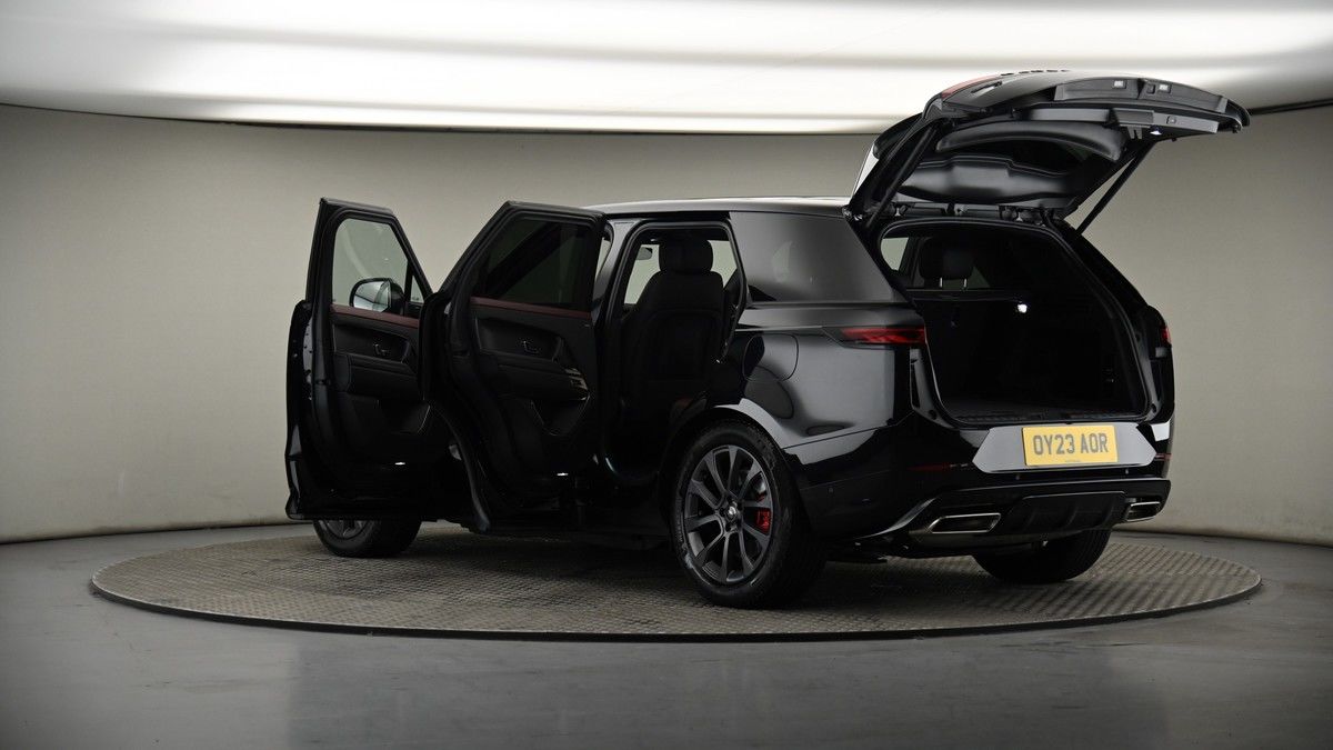 More views of Land Rover Range Rover Sport