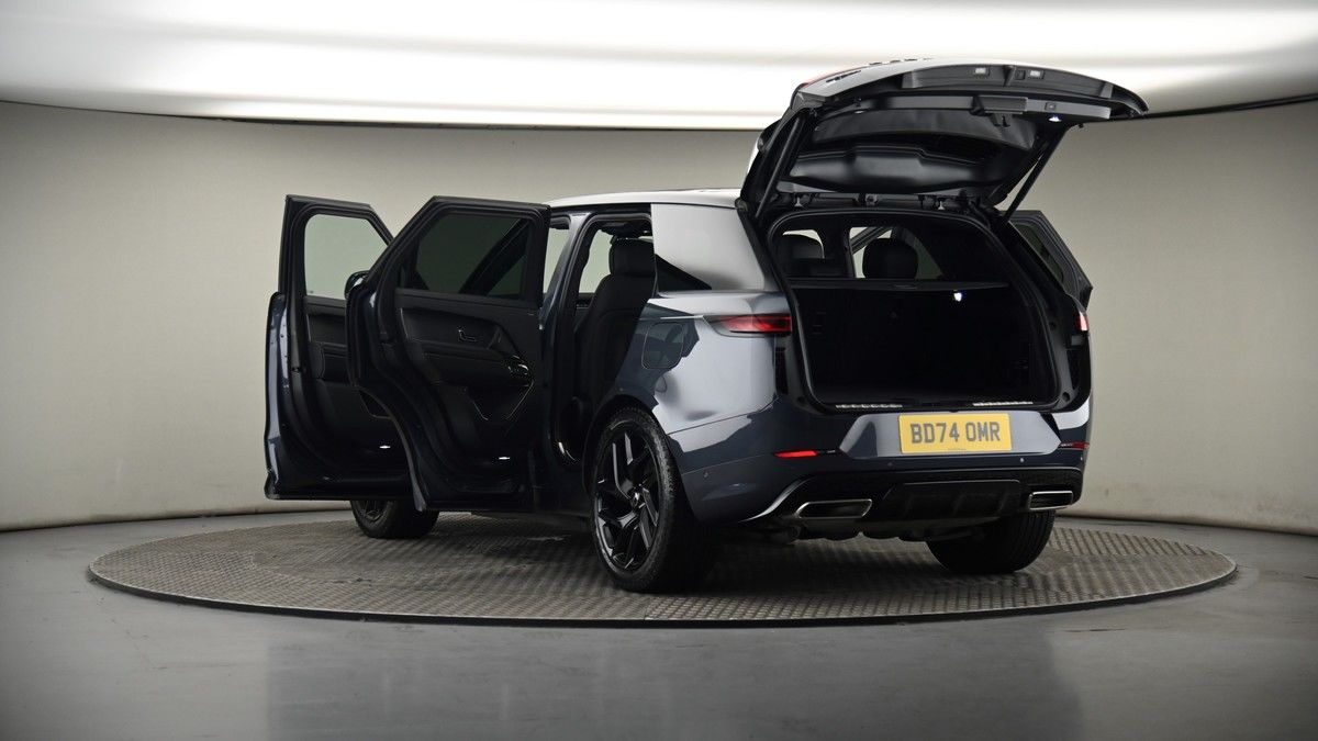 Land Rover Range Rover Sport Image 8
