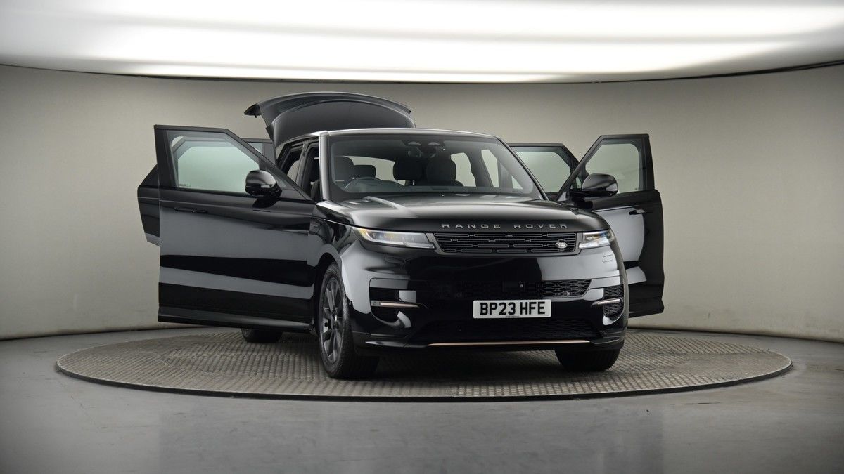 More views of Land Rover Range Rover Sport