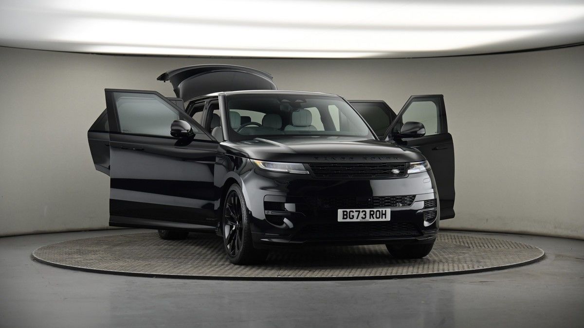 More views of Land Rover Range Rover Sport