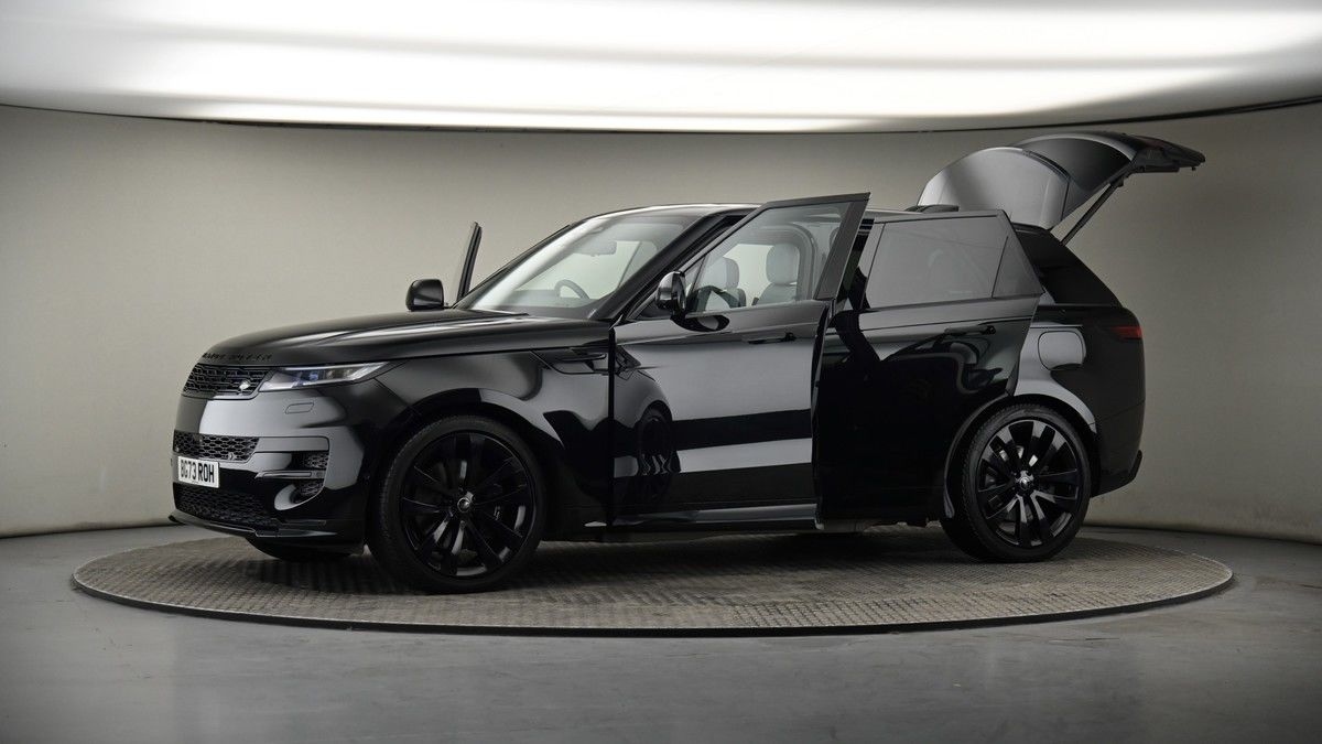 More views of Land Rover Range Rover Sport