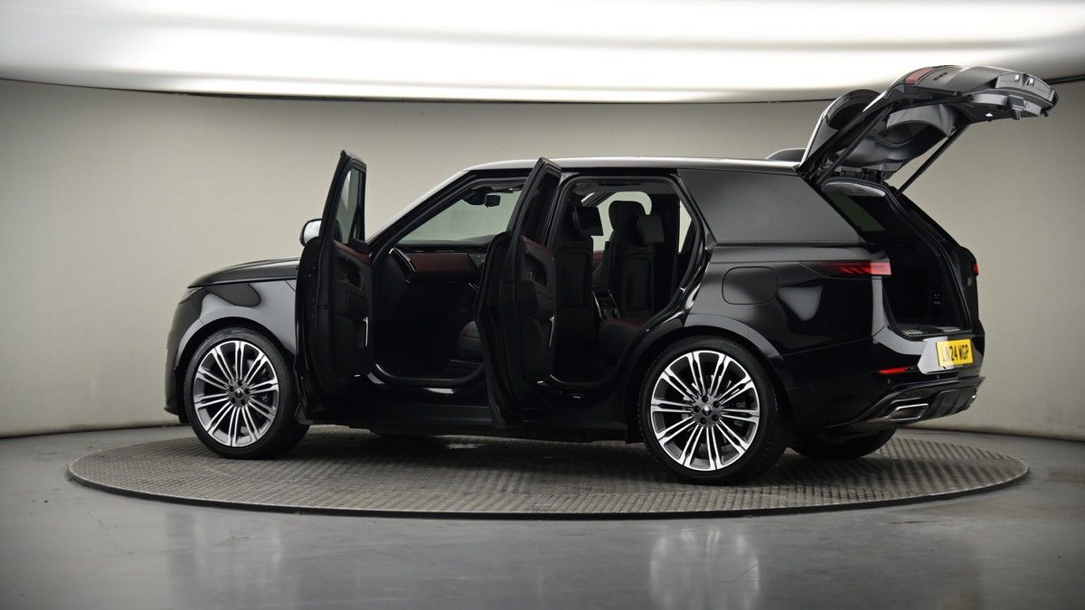 More views of Land Rover Range Rover Sport
