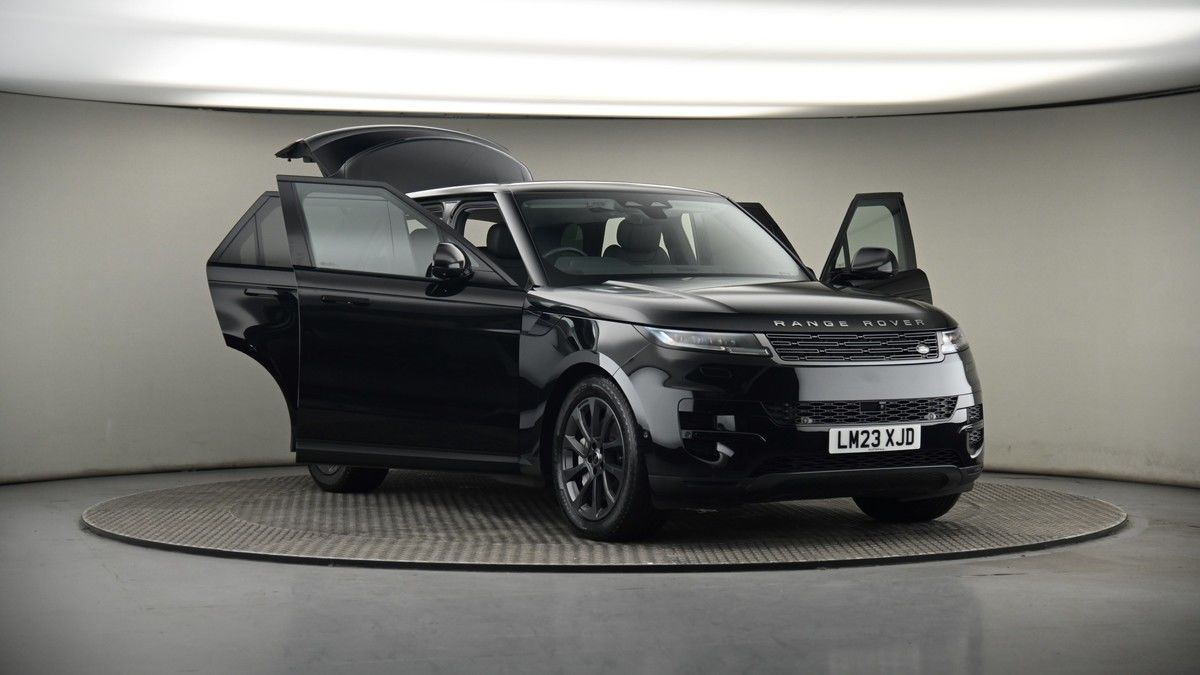 More views of Land Rover Range Rover Sport