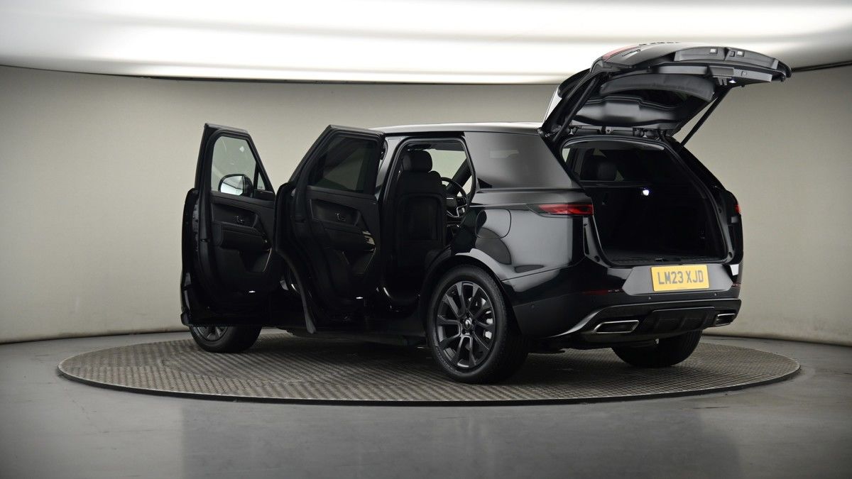 More views of Land Rover Range Rover Sport