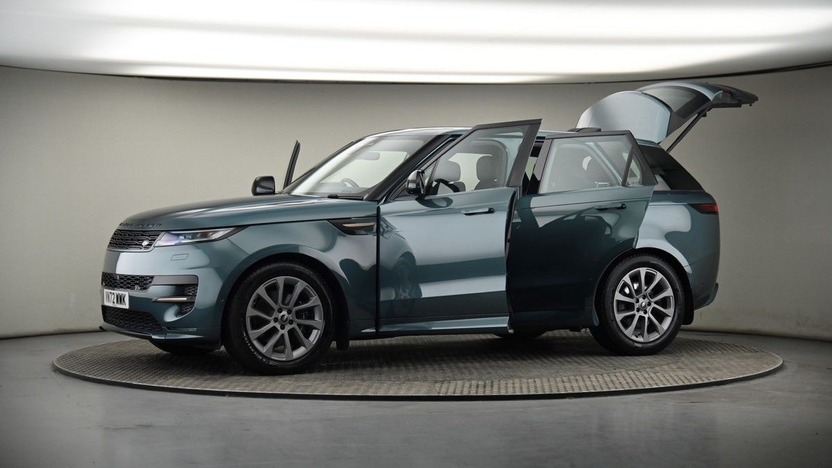 More views of Land Rover Range Rover Sport