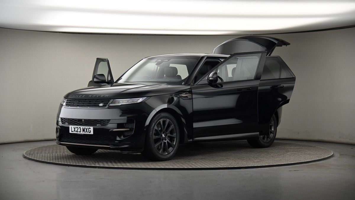 More views of Land Rover Range Rover Sport