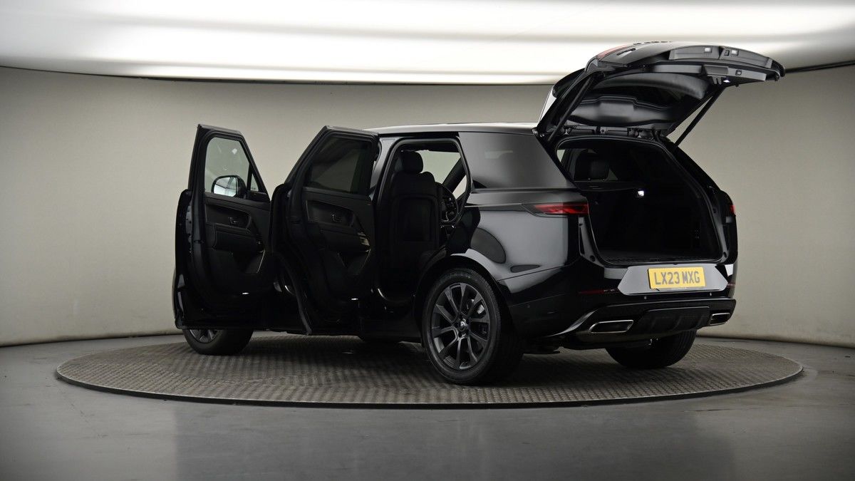 More views of Land Rover Range Rover Sport