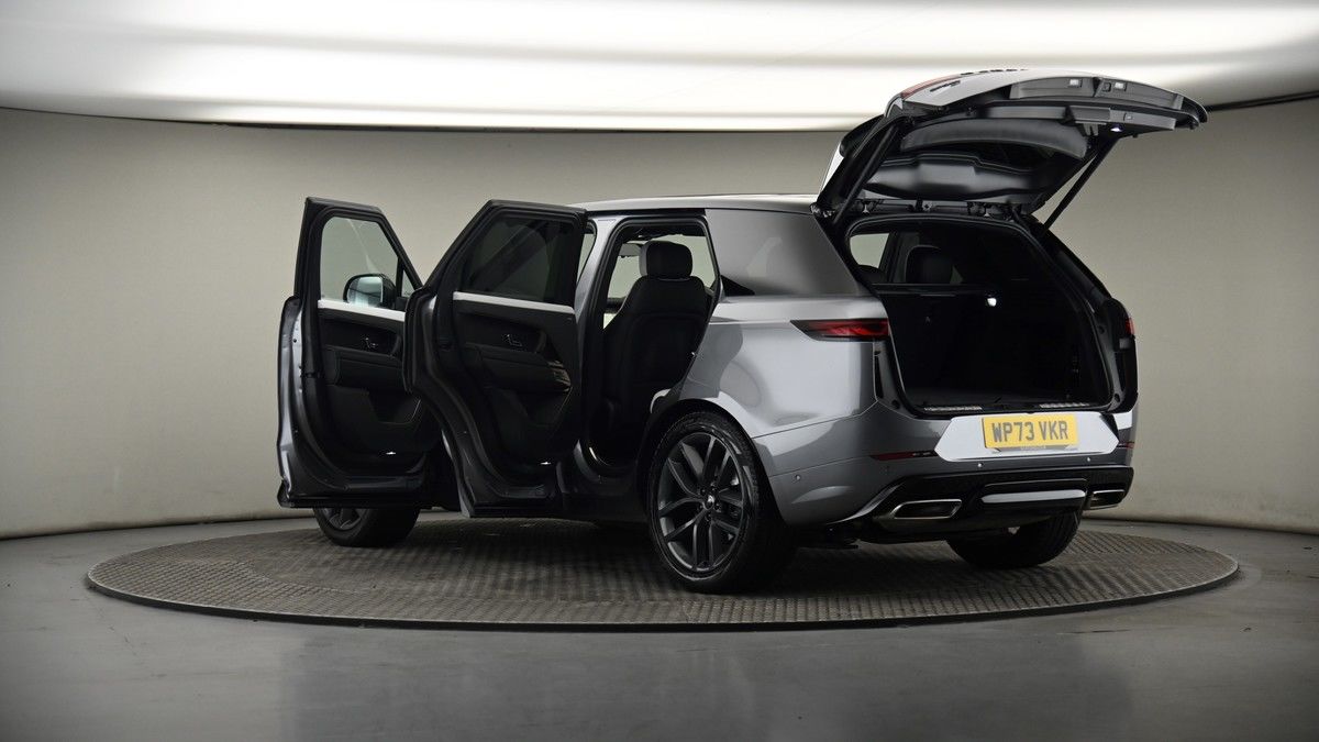 More views of Land Rover Range Rover Sport