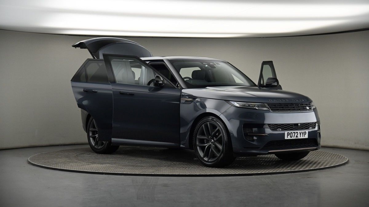 More views of Land Rover Range Rover Sport