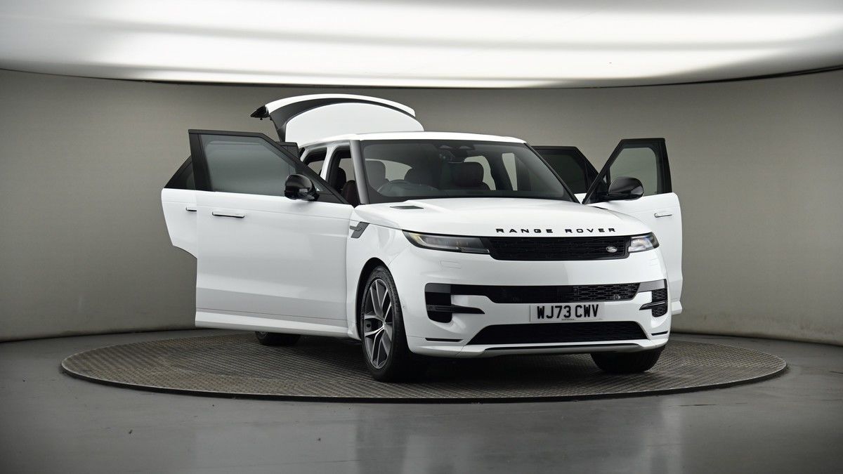 More views of Land Rover Range Rover Sport