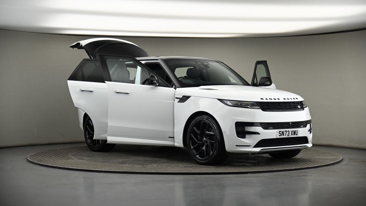 More views of Land Rover Range Rover Sport