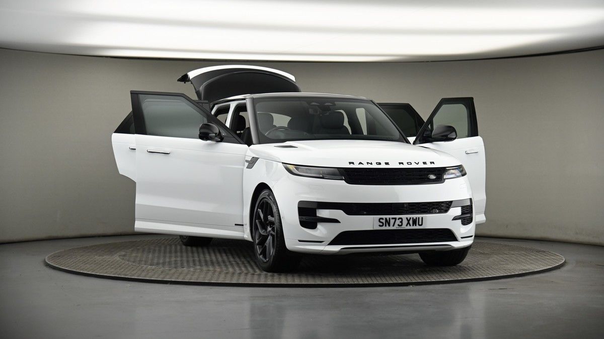 More views of Land Rover Range Rover Sport