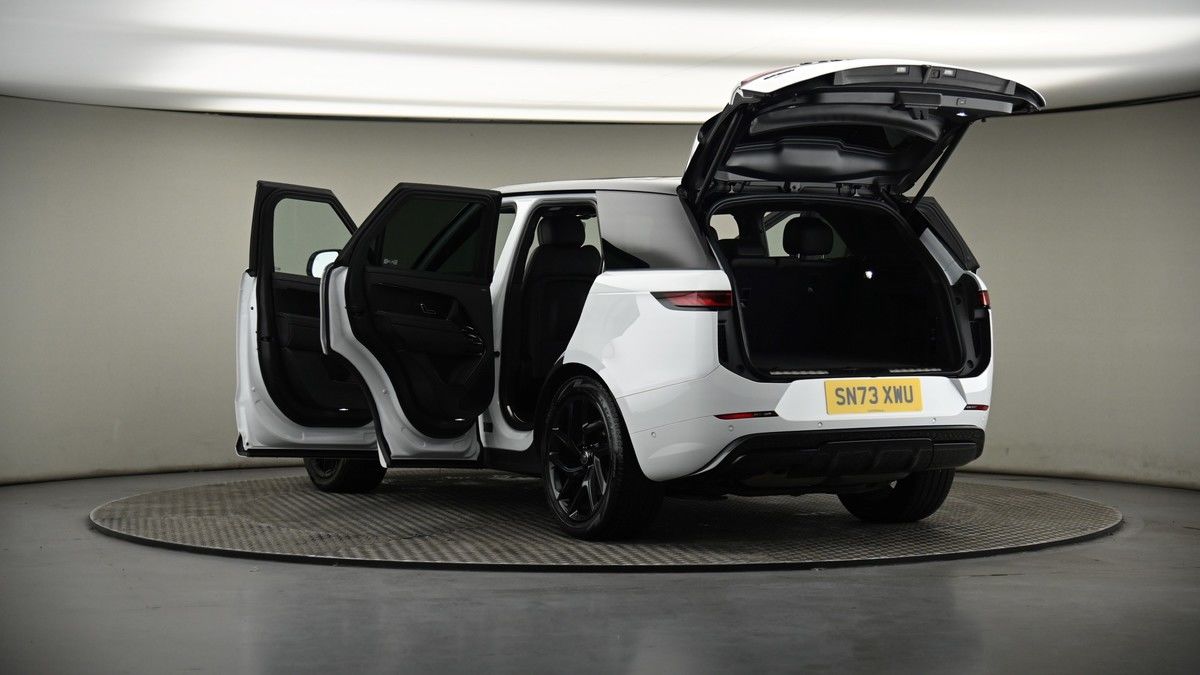 Land Rover Range Rover Sport Image 8
