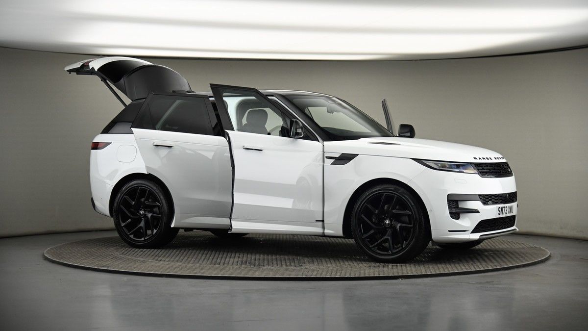 More views of Land Rover Range Rover Sport