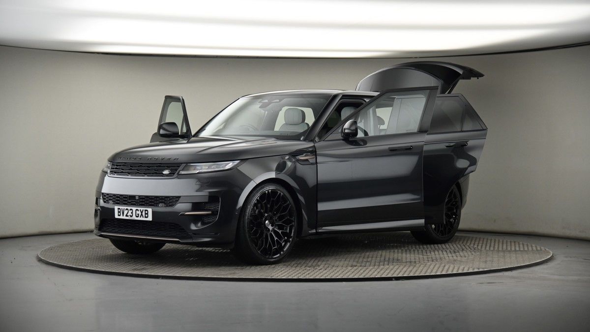 More views of Land Rover Range Rover Sport