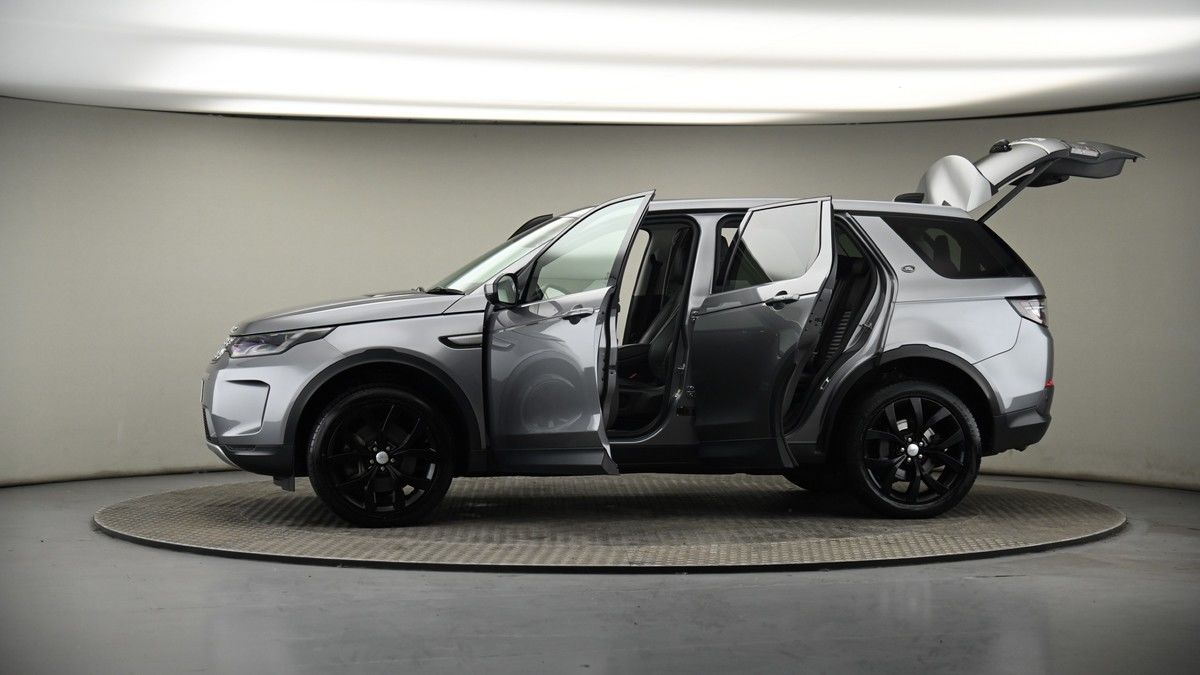 More views of Land Rover Discovery Sport