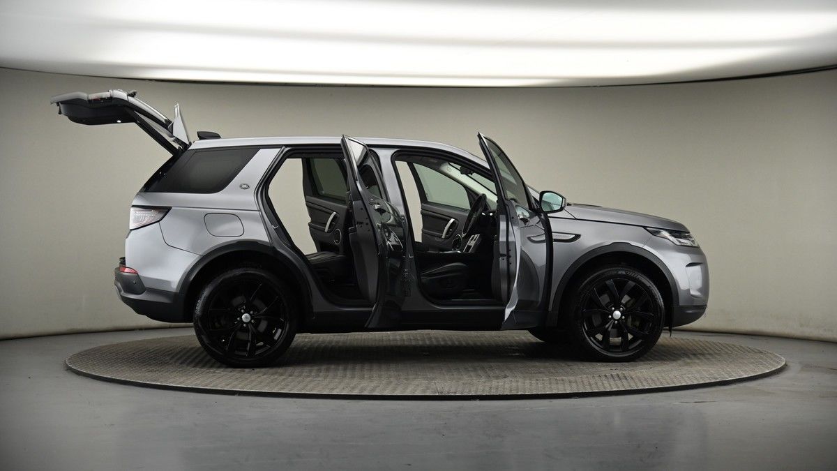 More views of Land Rover Discovery Sport