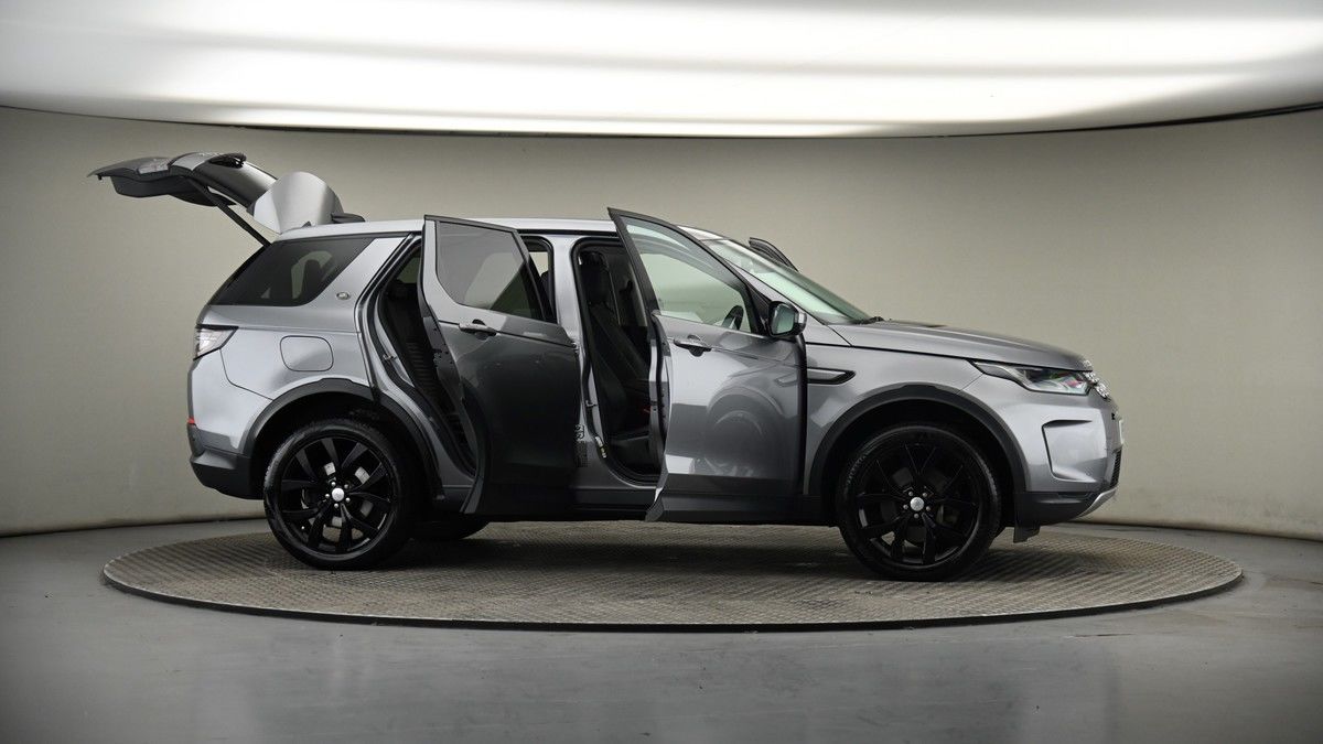 More views of Land Rover Discovery Sport