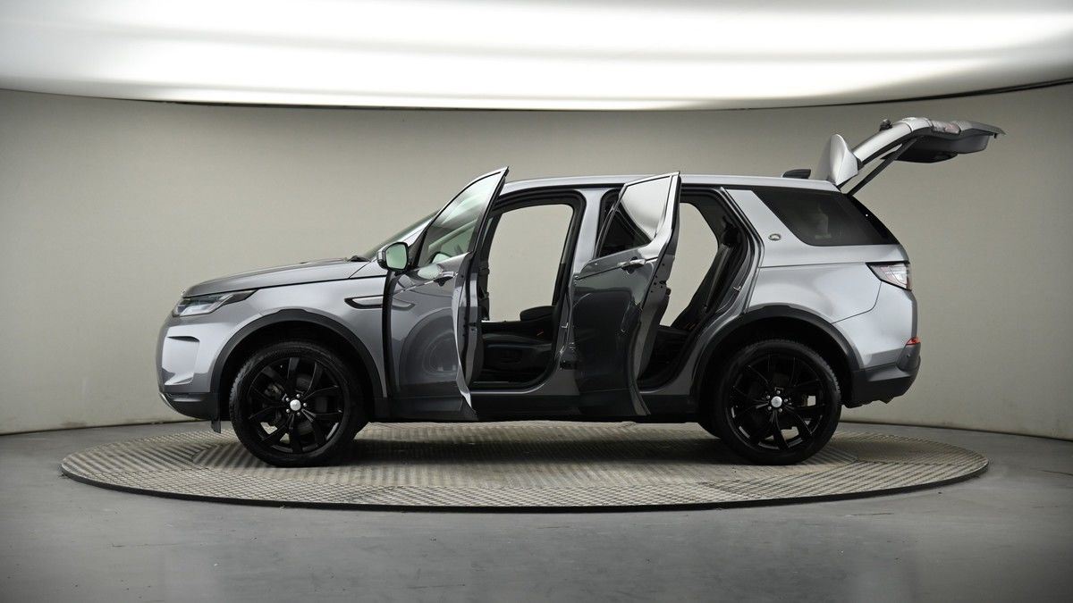 More views of Land Rover Discovery Sport