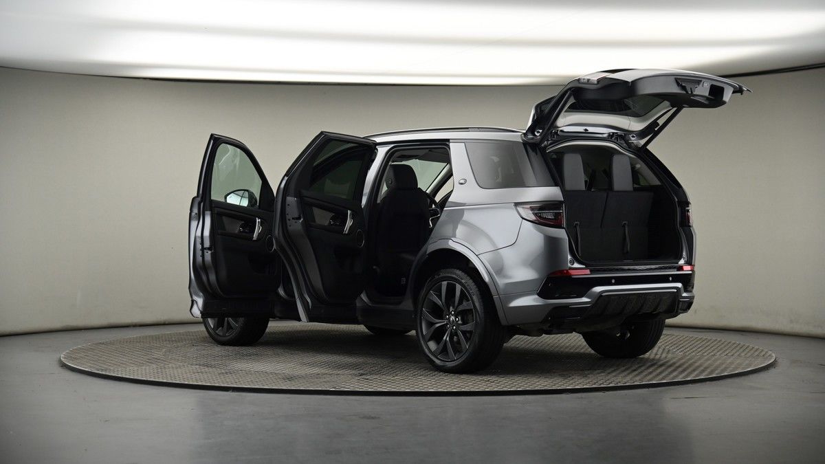 More views of Land Rover Discovery Sport