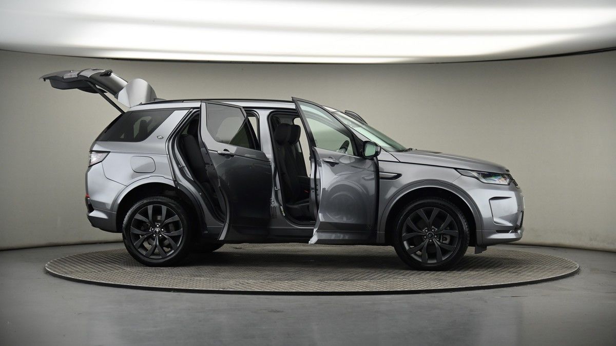More views of Land Rover Discovery Sport