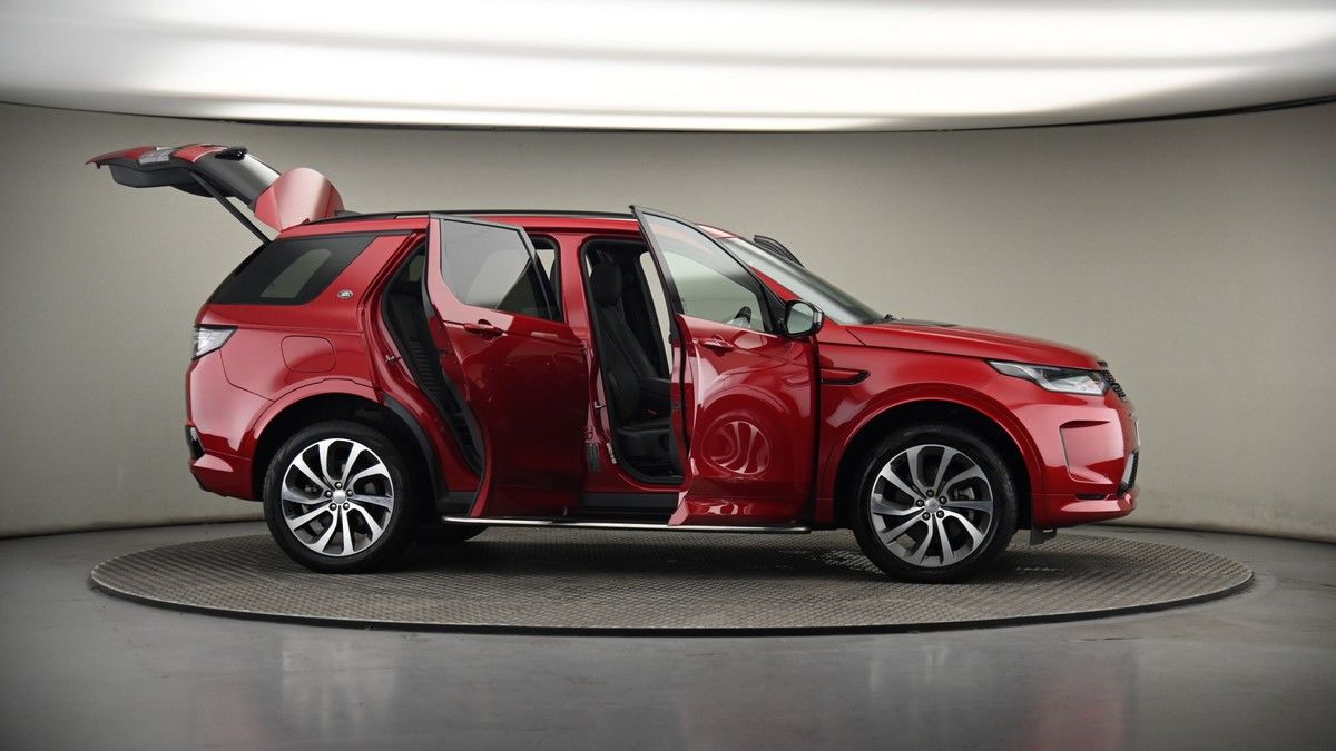 More views of Land Rover Discovery Sport