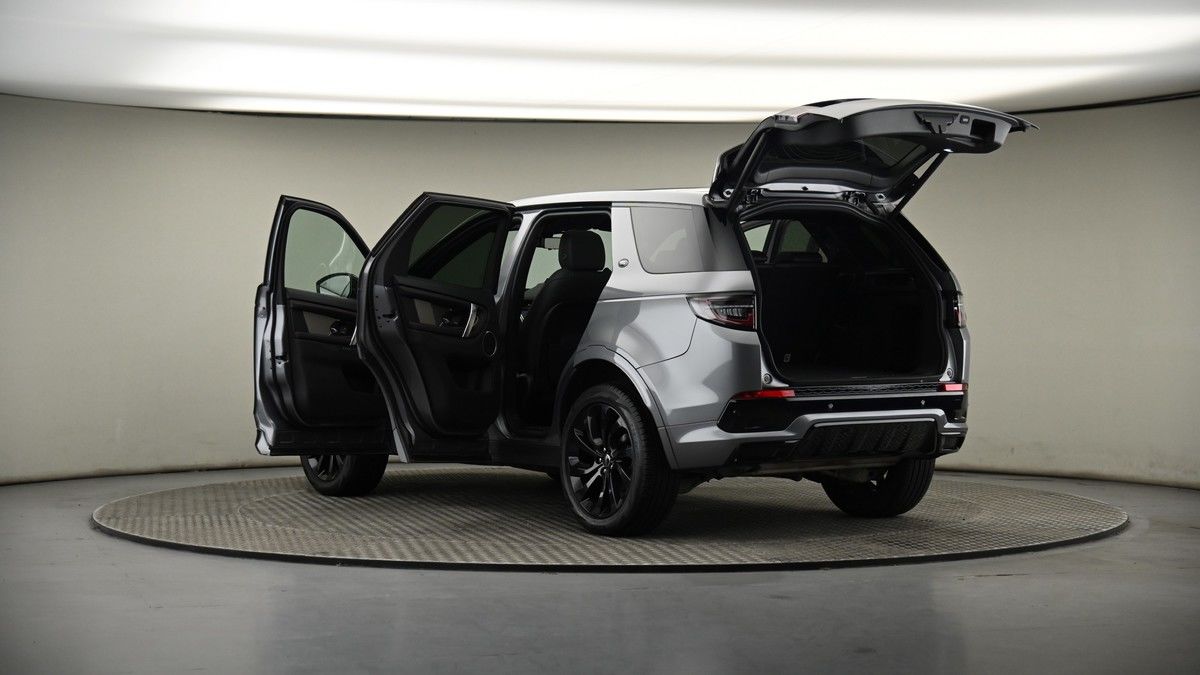 More views of Land Rover Discovery Sport
