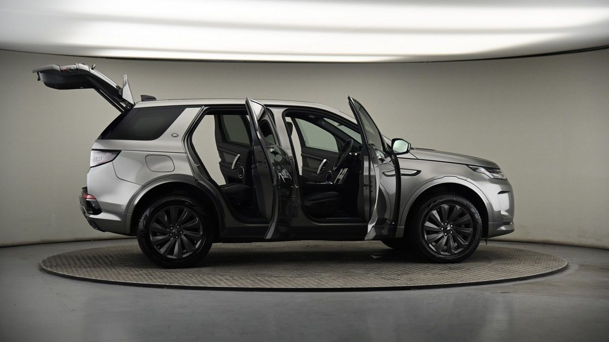 More views of Land Rover Discovery Sport