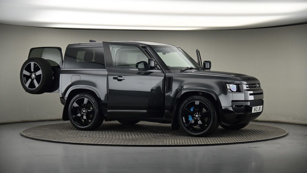 More views of Land Rover Defender 90