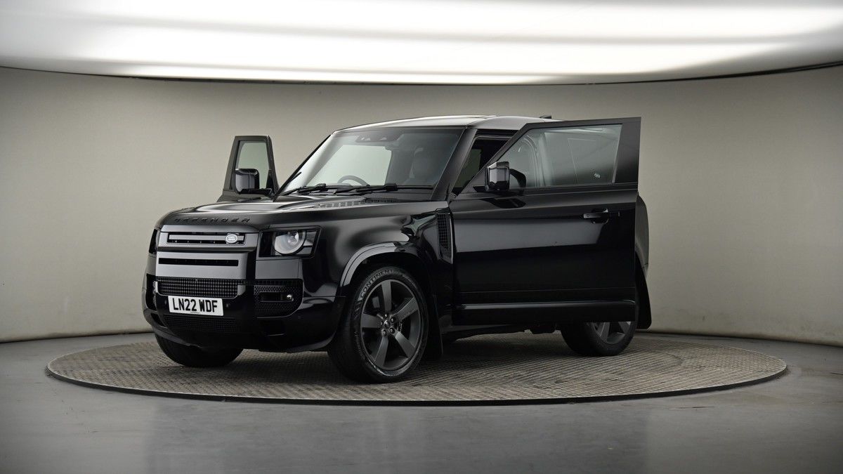 More views of Land Rover Defender 90
